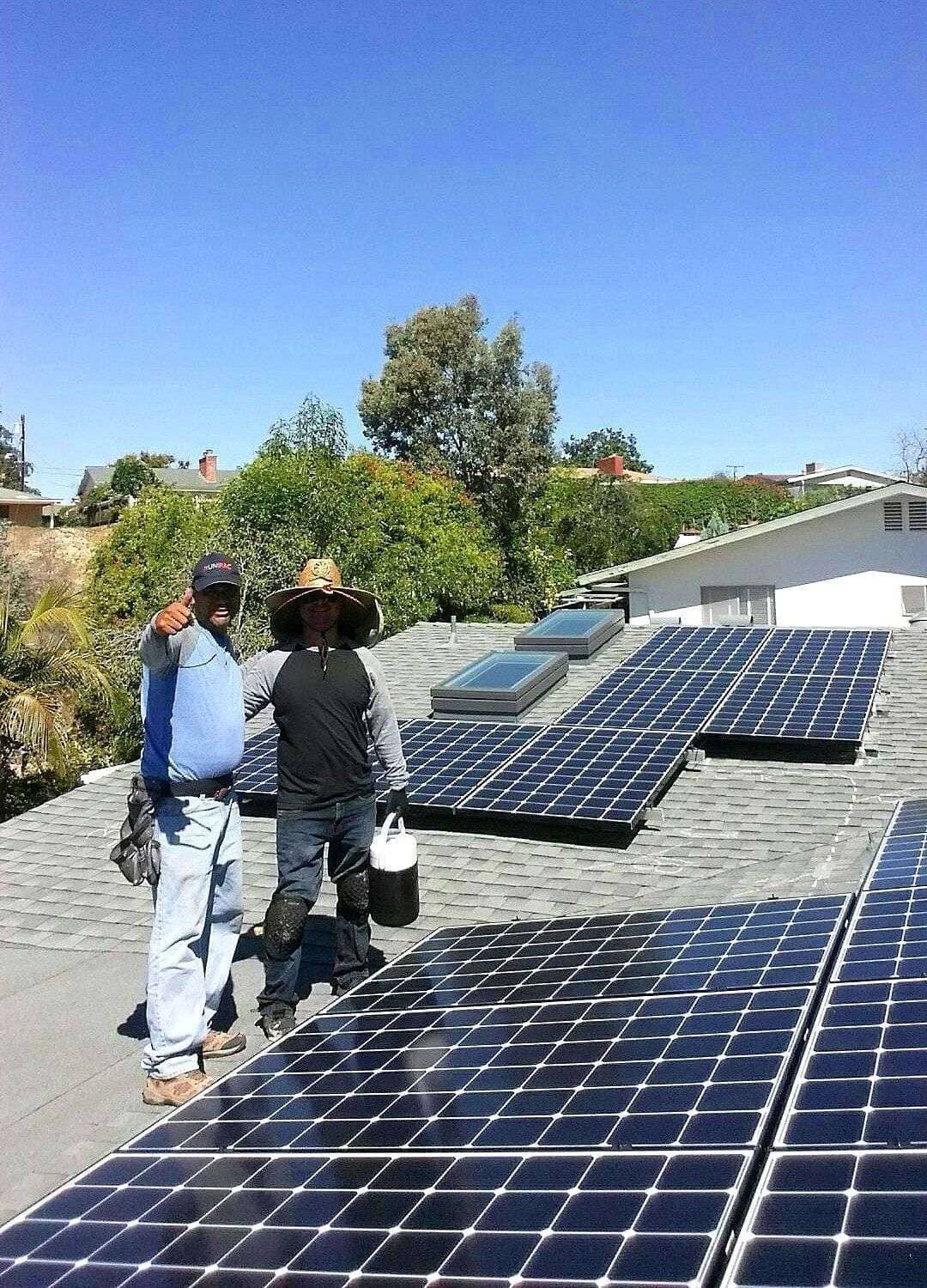 Moises and Albert complete a 7.32kW DC with MicroInverters in El Cajon